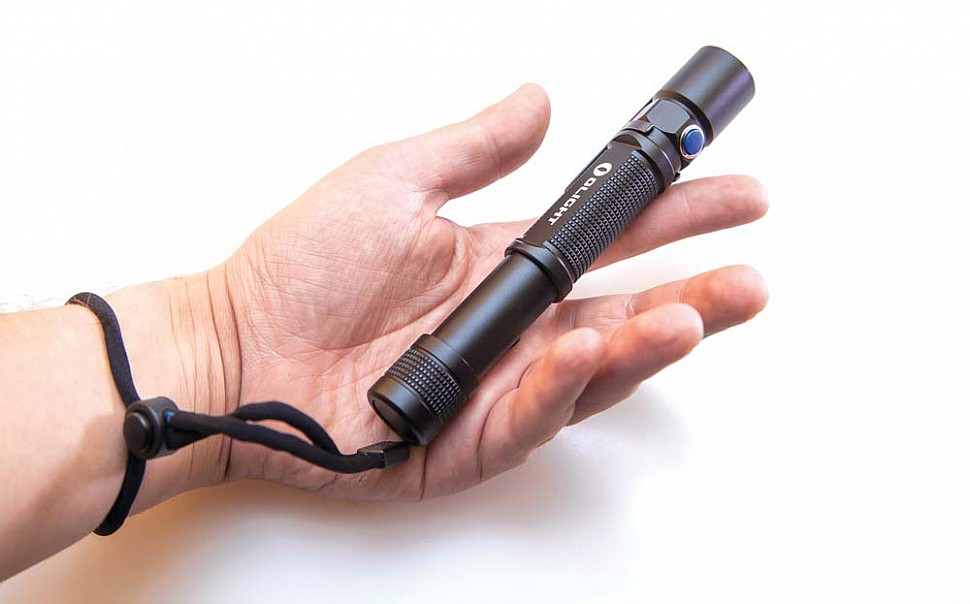 Olight ST25